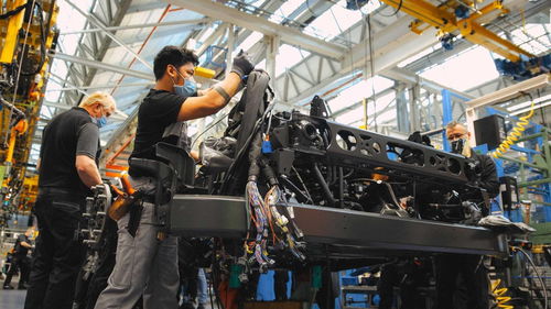 梅賽德斯卡車工廠引領(lǐng)電動化革命 燃料電池技術(shù)驅(qū)動未來物流